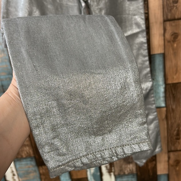 SIWY Los Angeles Hanna the singer not the song metallic jeans - Picture 13 of 16